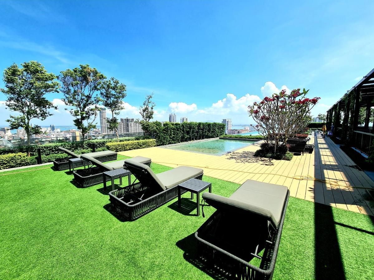 Beacon Executive Suites George Town Exterior foto
