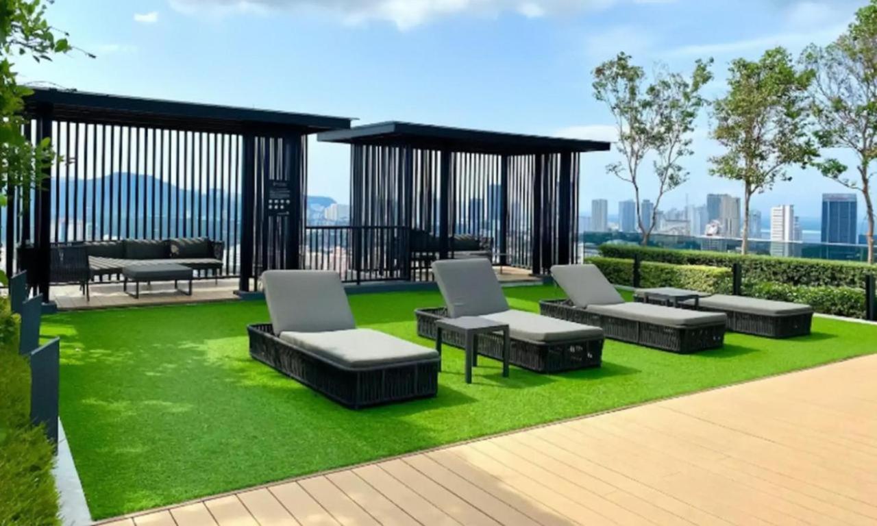 Beacon Executive Suites George Town Exterior foto